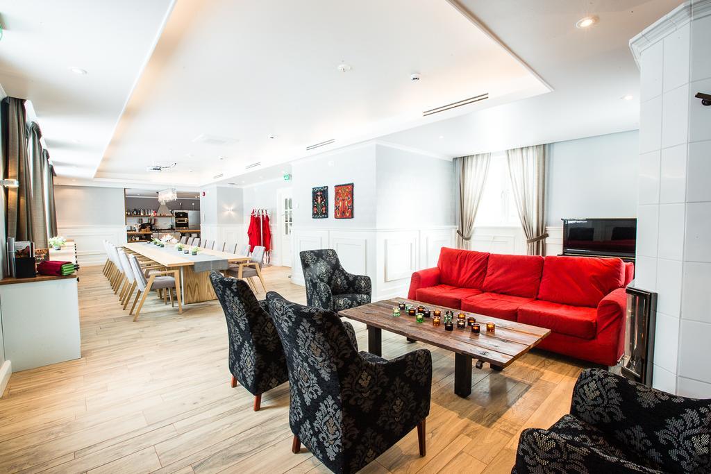 Hotel Krapi توسولا المظهر الخارجي الصورة